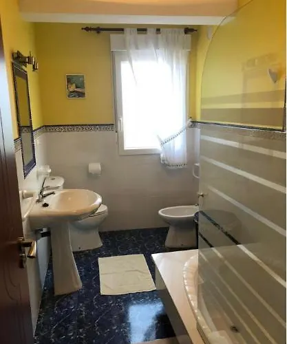 Vistalmar Laxe 公寓 *